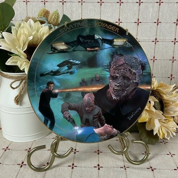 The Hamilton Collection Star Trek Voyager 1996 The Vidiians Collectors Plate - Picture 1 of 4